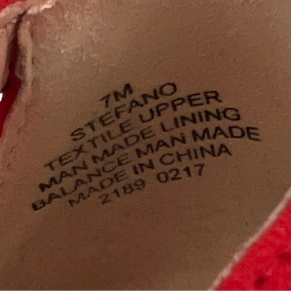 NINE WEST • Bright Red Stefani Suede Strappy Pointed Toe Block High Heels - Picture 13 of 14